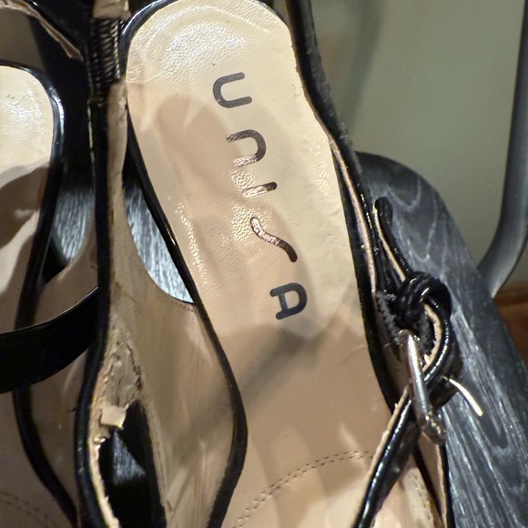 Unisa Black Patent Leather Heels - Picture 3 of 16